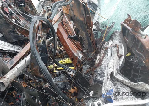 2025 Hyundai Santa Fe Calligraphy z USA, uszkodzony, nr VIN 5NMP5DGL8SH071490